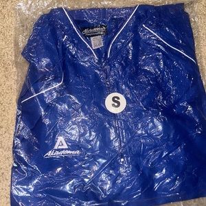BRAND NEW w tags blue baseball wind breaker Akadema size Small